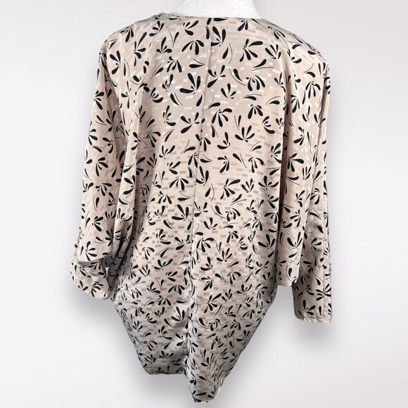 Vintage Lady Carol 3/4 Sleeve Button Shirt Tie Front Petite Large - Picture 5 of 10